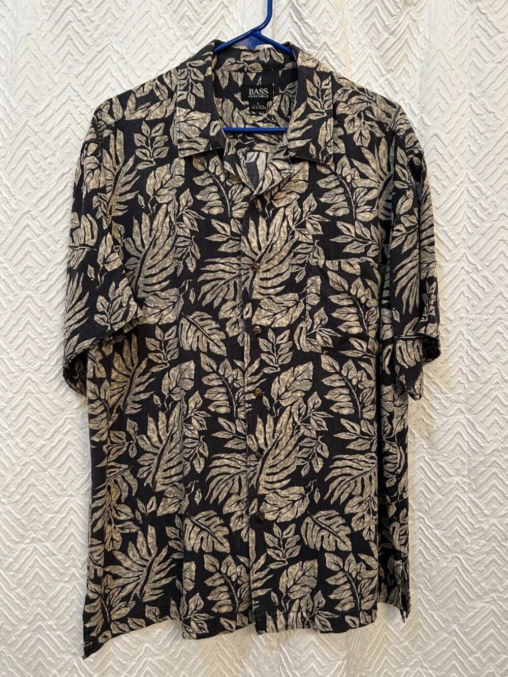 G H Bass Men's Short Sleeve Tropical Print Shirt